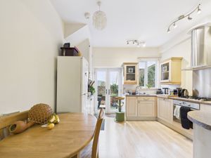 Kitchen/Dining- click for photo gallery